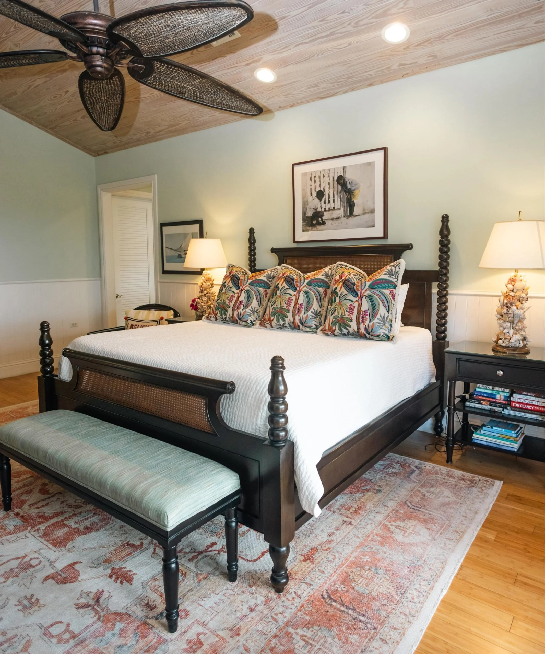 Villa Lignum-Bedroom 6.jpg