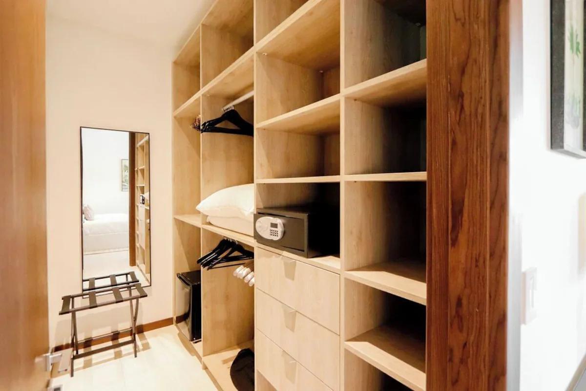 Closet.webp