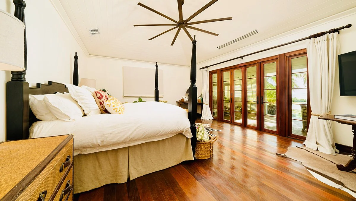 Pink Sands Villa-Bedroom 4.jpg
