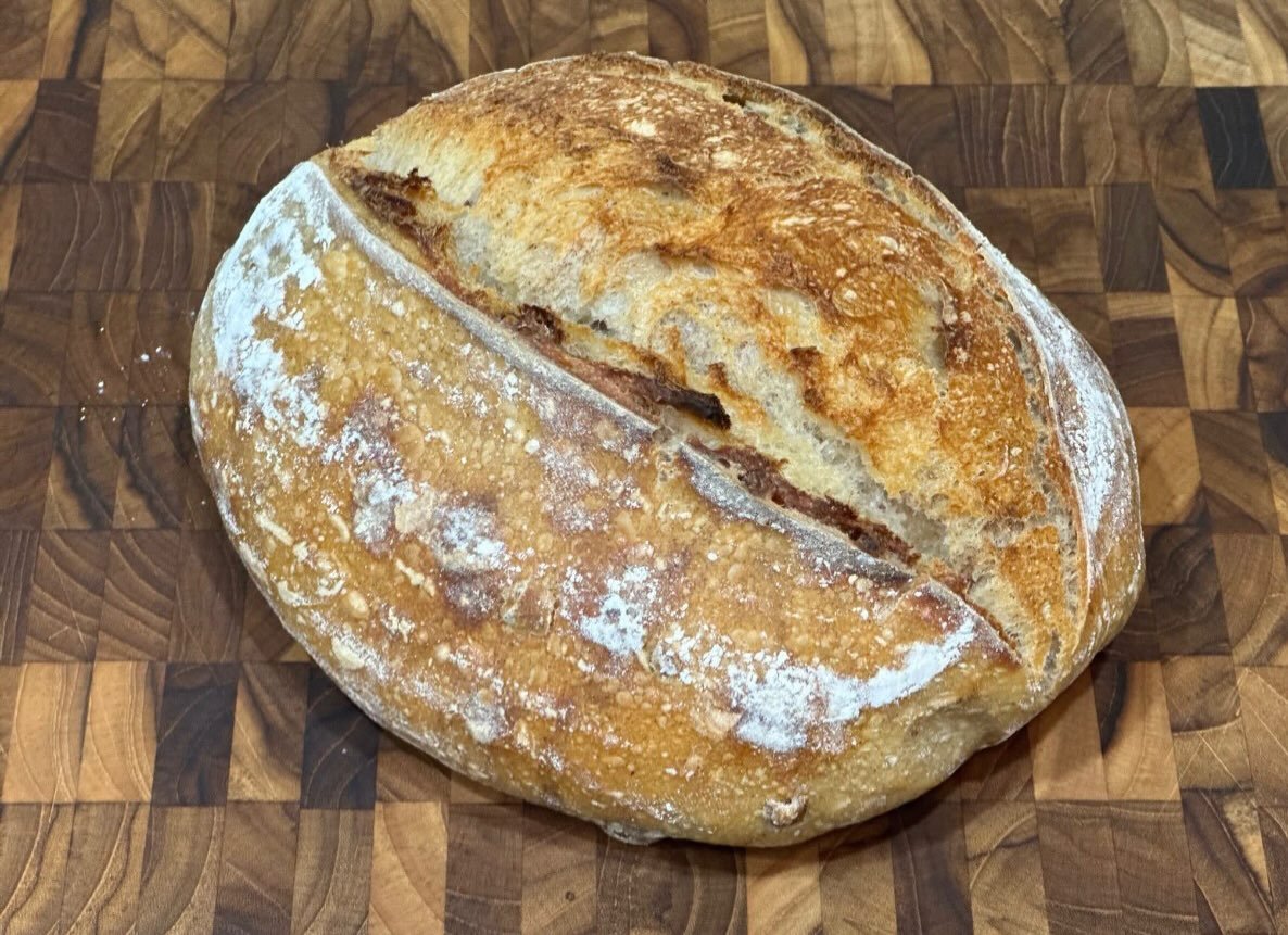 FRESH BREAD ALERT! 

Arriving Thursday at 10 AM from the amazing Dough Pros! ❤️

And NO&hellip; these photos are NOT AI! The bread really is that amazing! 

✨ Sliced Sandwich Loaves
✨ Classic
✨ Rosemary, Roasted Garlic &amp; Parm
✨ Jalape&ntilde;o &a