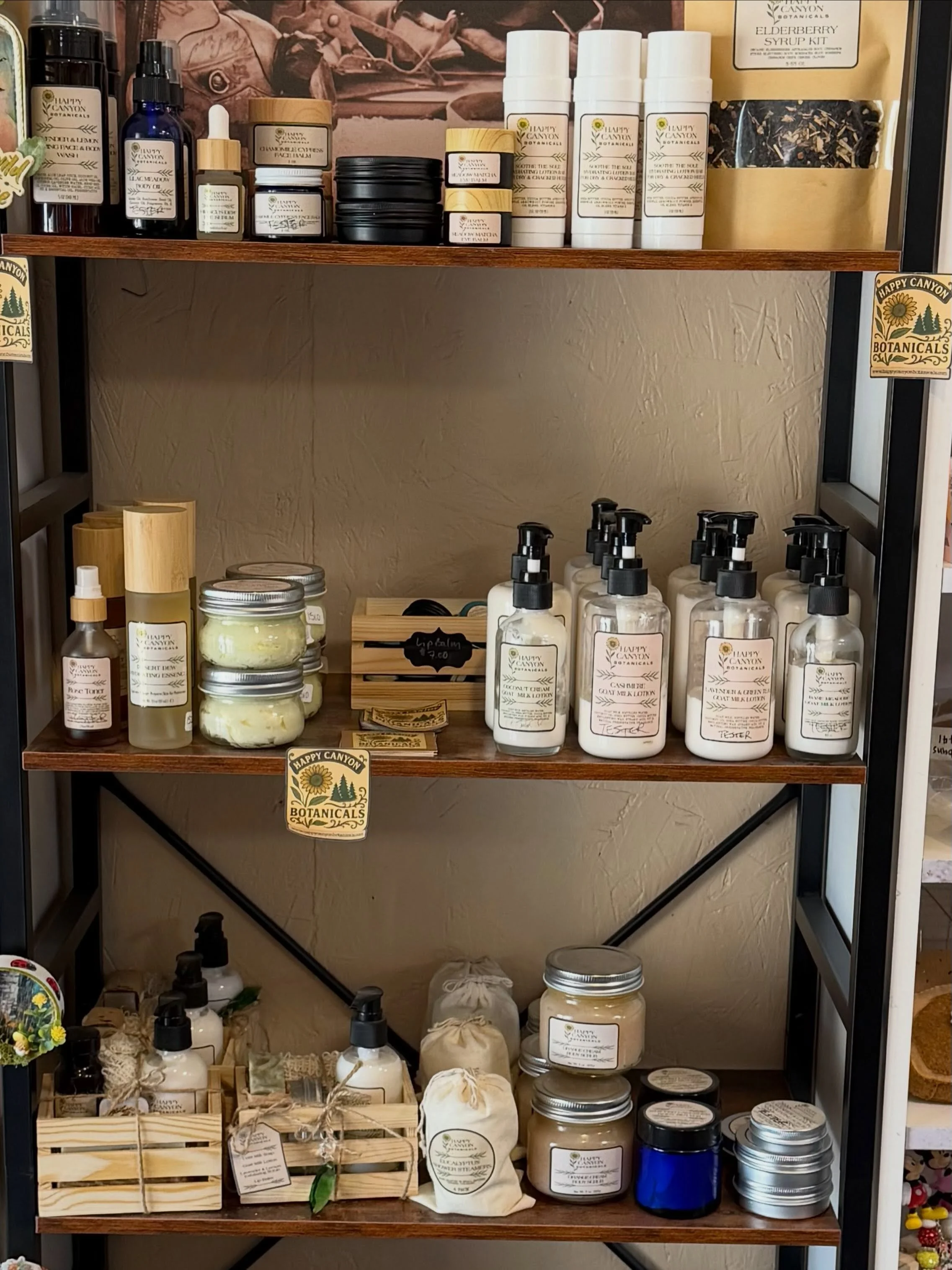 MEET OUR MAKER &mdash; HAPPY CANYON BOTANICALS

Meet Kelly, the founder and formulator behind Happy Canyon Botanicals, a small-batch skincare and soap company based in Gypsum, Colorado! 

As a 5th generation Coloradan, Kelly draws inspiration from Co