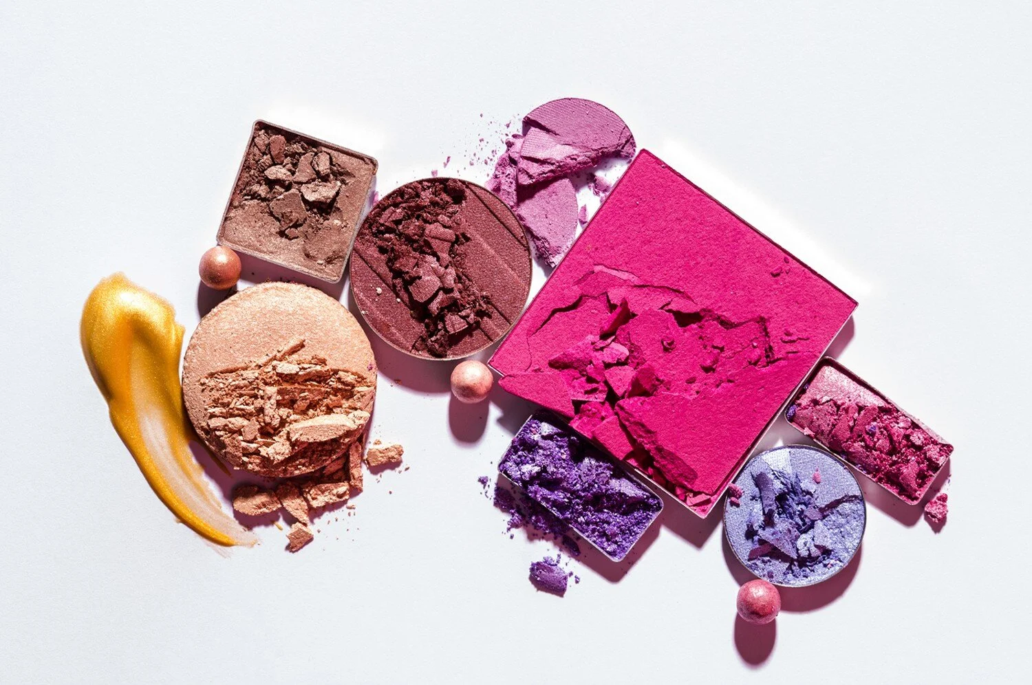 How to Spring Clean Your Makeup Kit