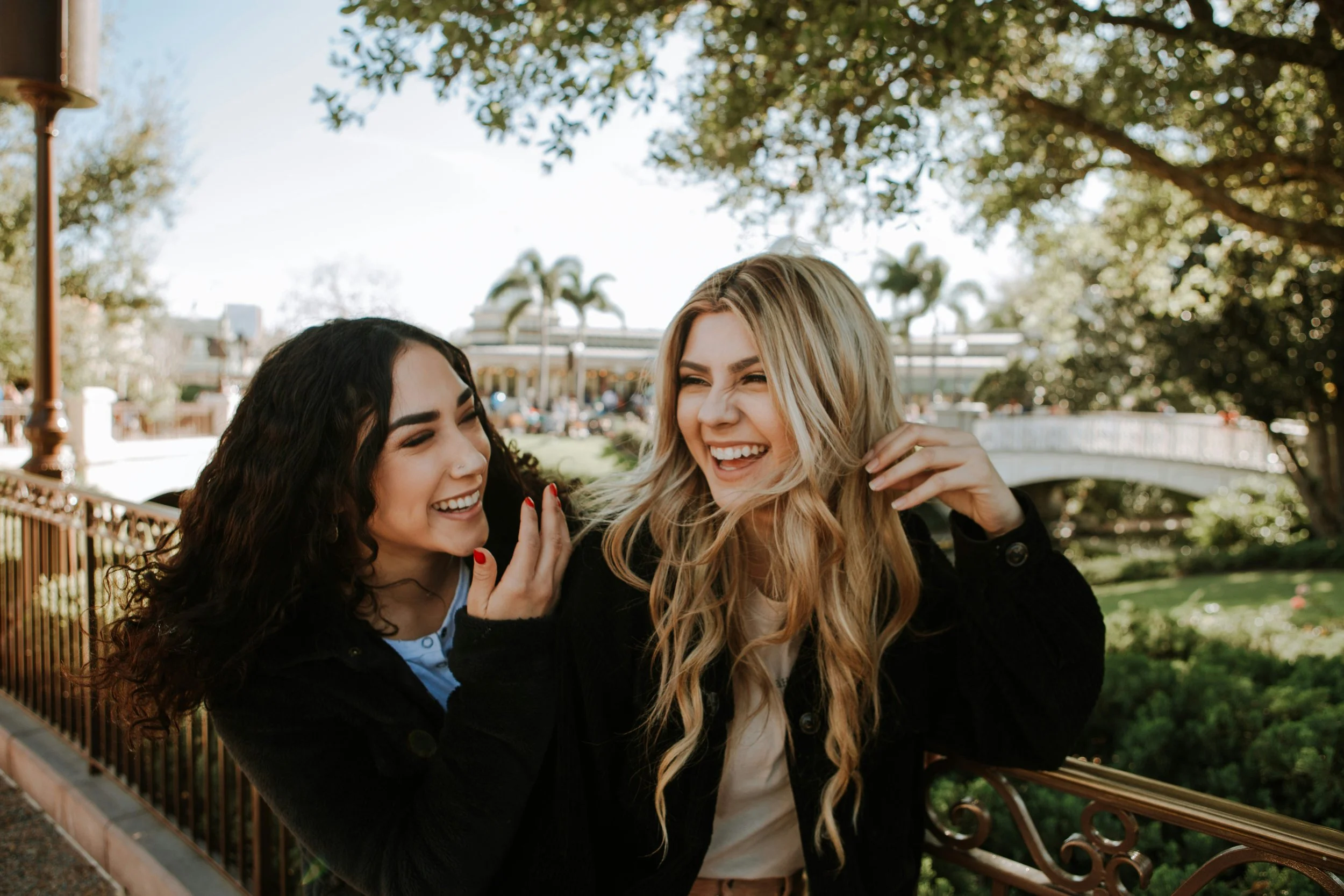 How to Make Friends in Los Angeles as an Adult (When You’re Burnt Out, Busy, and Healing Trauma)