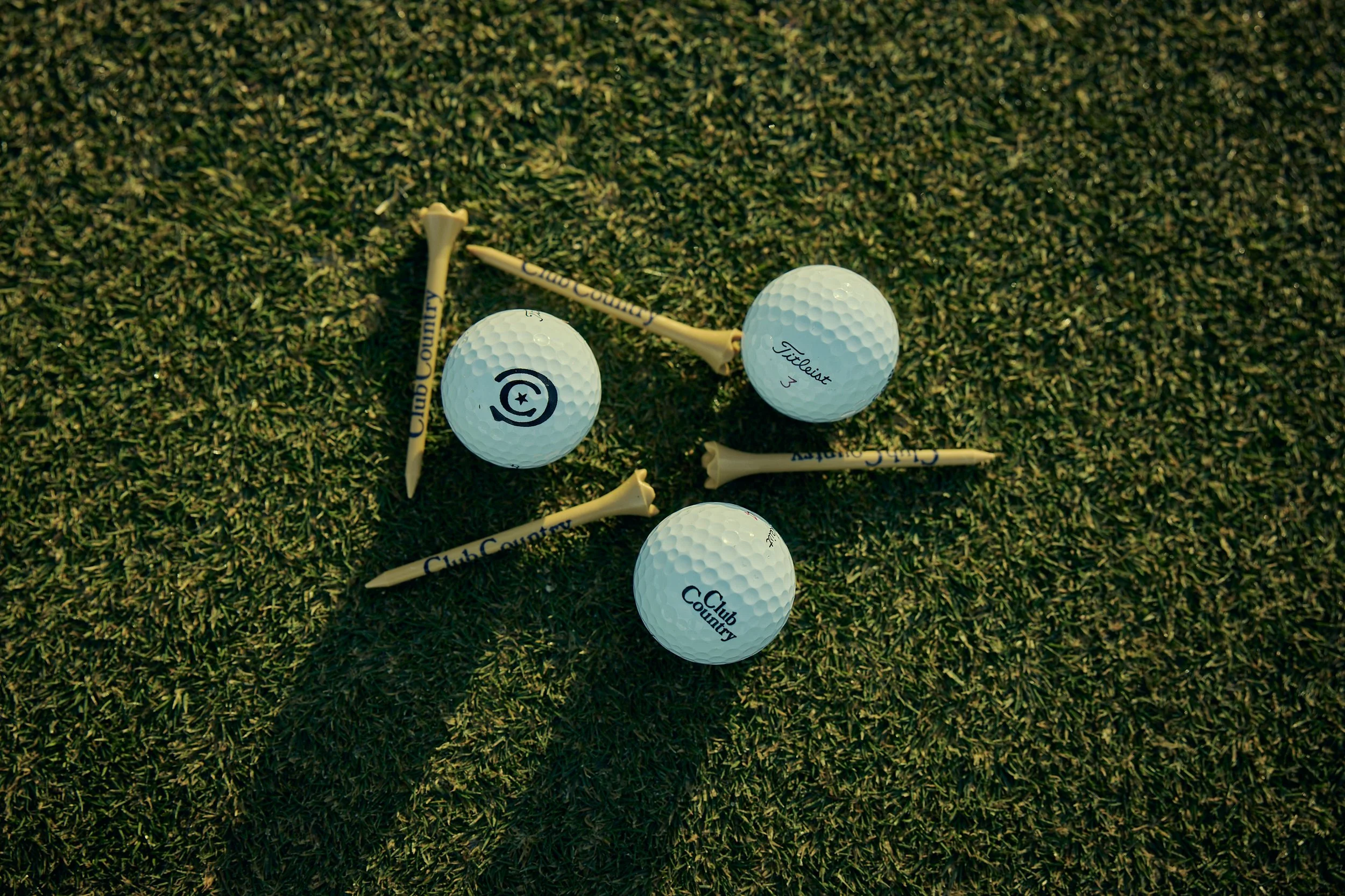 25-Spot-ClubCountry-Golf4E0A1931.jpg