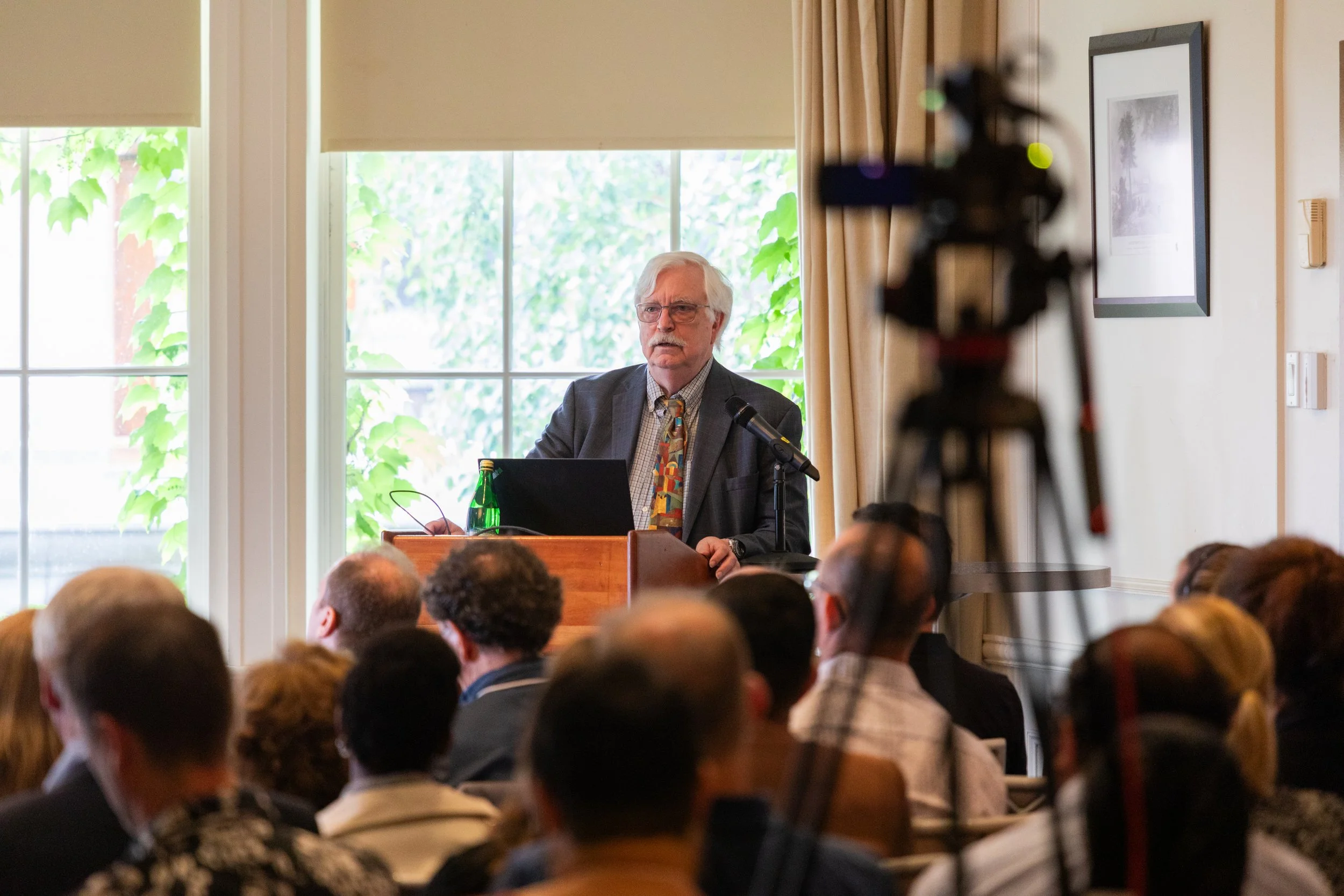 Chris Dede, Ph.D..jpg