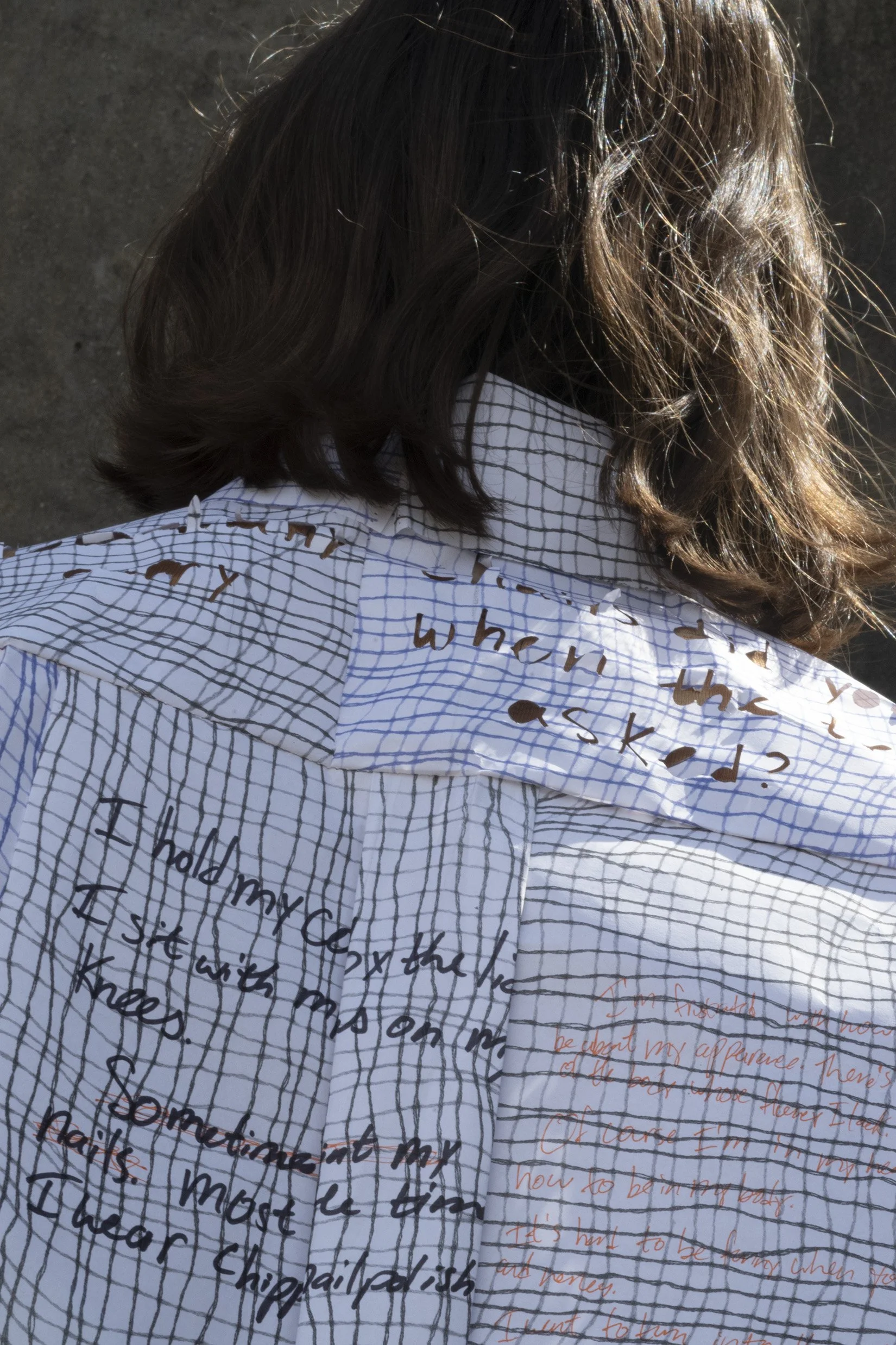 paper shirt back detail top1.jpg