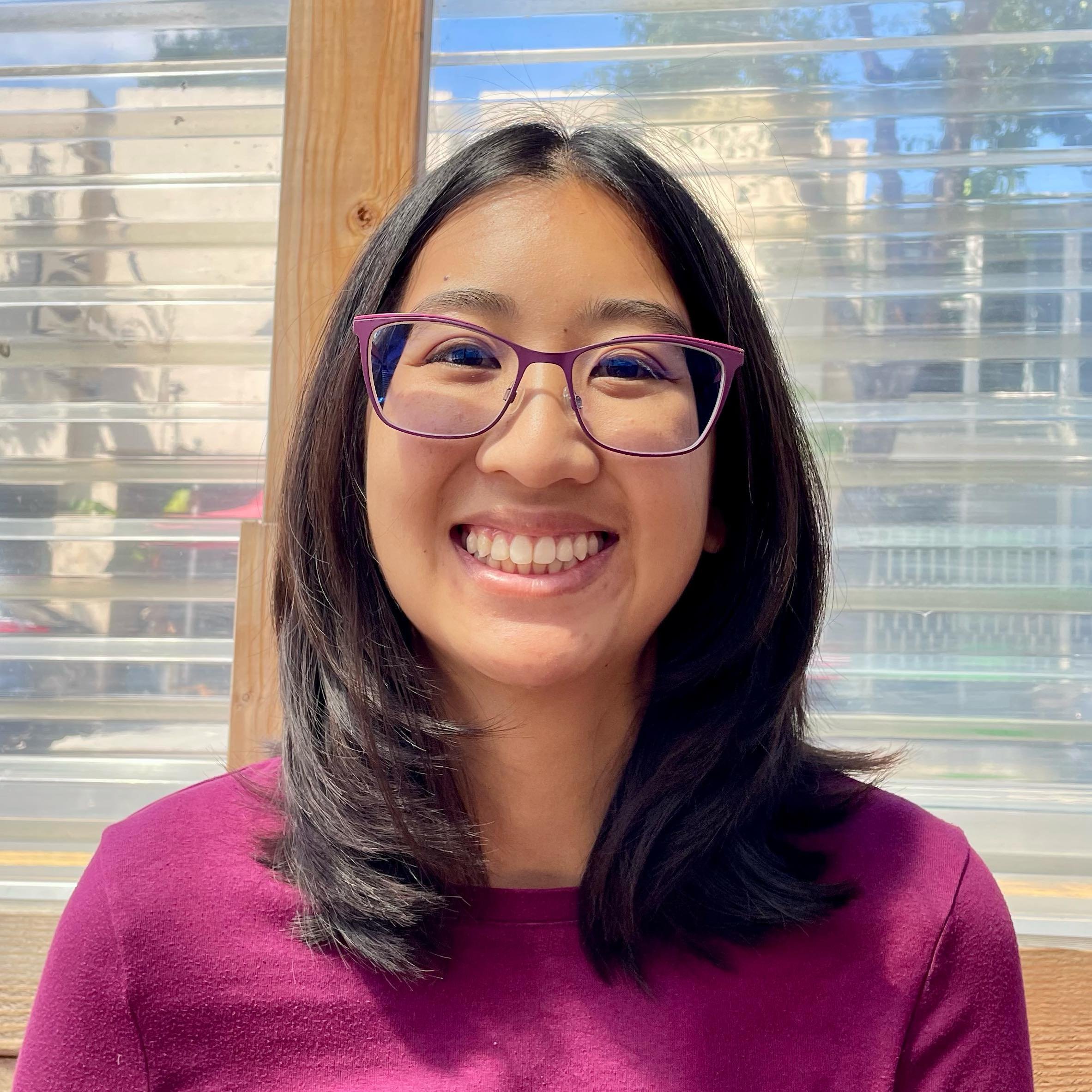 Hello! 👋🏼
I’d like to introduce myself. My name is Alyssa (she/her) and I’m a Registered Associate Marriage & Family Therapist.
As a dedicated and compassionate therapist, I am committed to providing a safe and supportive space for