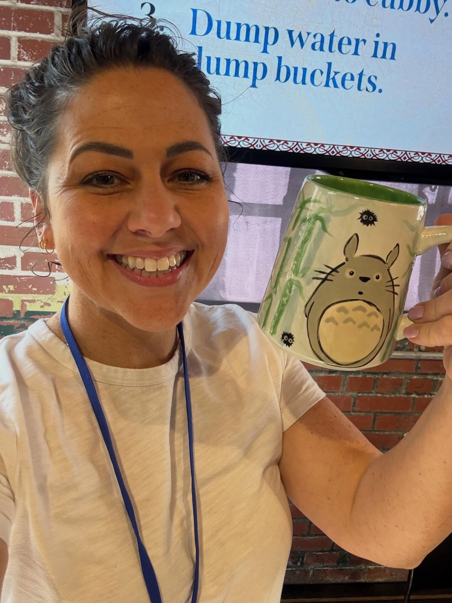 Update: I taught my first class to my peers at Ceramajam, and it couldn&rsquo;t have been better! I had the best time and got great feedback from all my friends. Thank you @bisqueimports for the best time! 💙💙💙