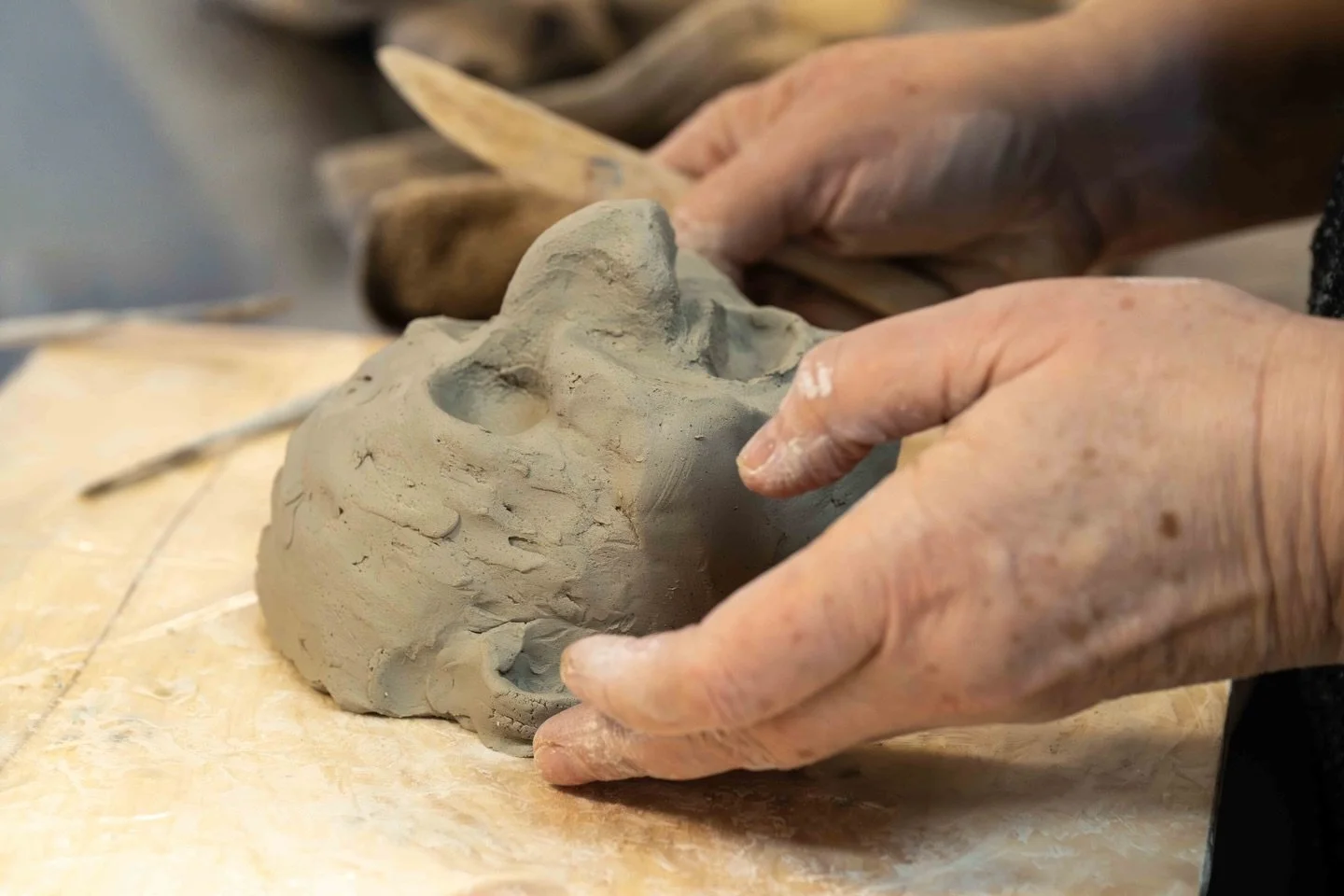 I couldn&rsquo;t resist using this music for this week&rsquo;s post - I&rsquo;ve been having fun with friends and Kory making sand bag puppets at @juan_dawn studio - this week&rsquo;s blog post is about the first day in the process - what a way to ge