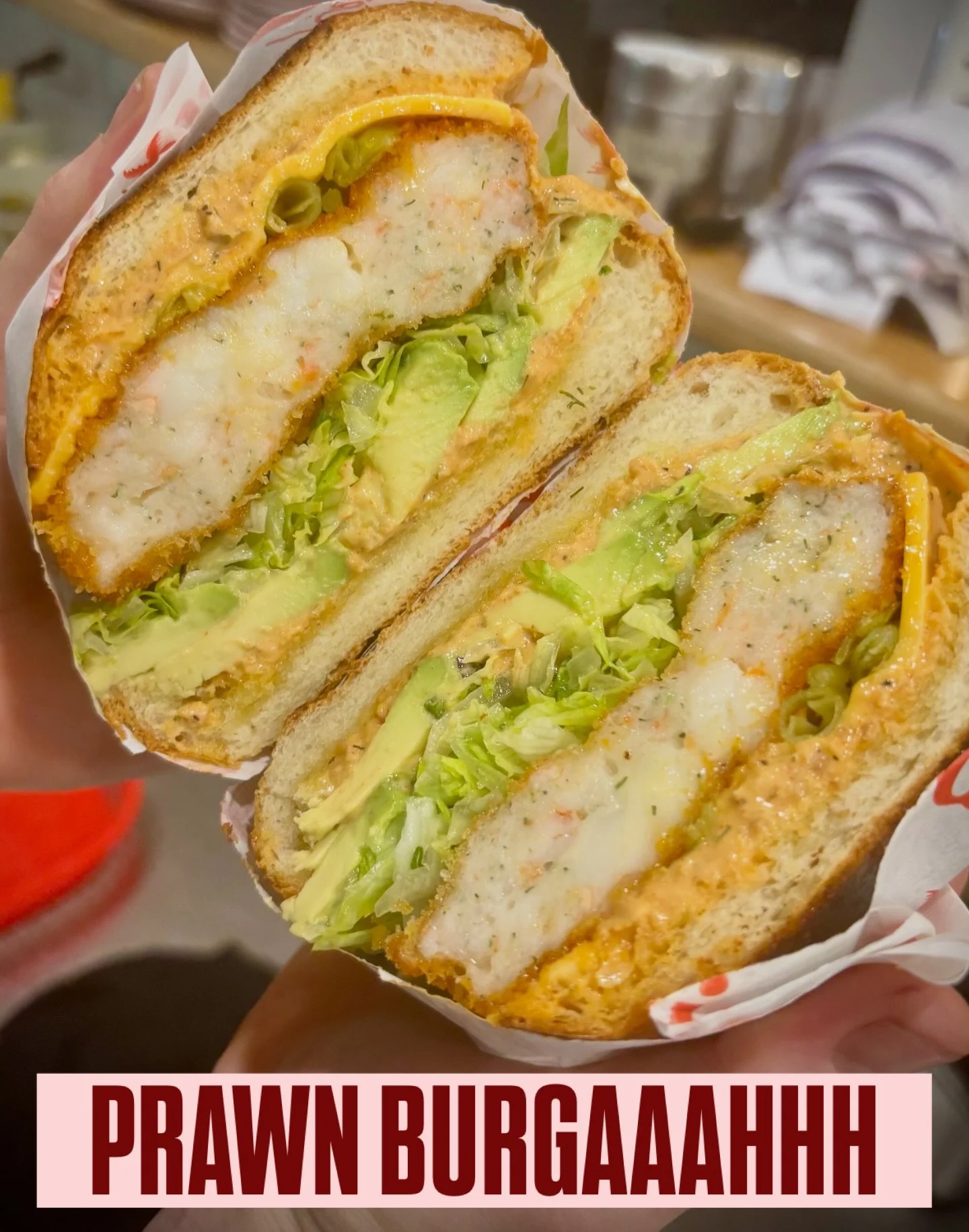 Mary rose prawn burgahhh, cheese, lettuce, avocado

#prawnburger #sydney #sydneycaf&eacute;s #cafefood #sydneyeats #sydneyfoodshare #dulwichhill #weekendeats