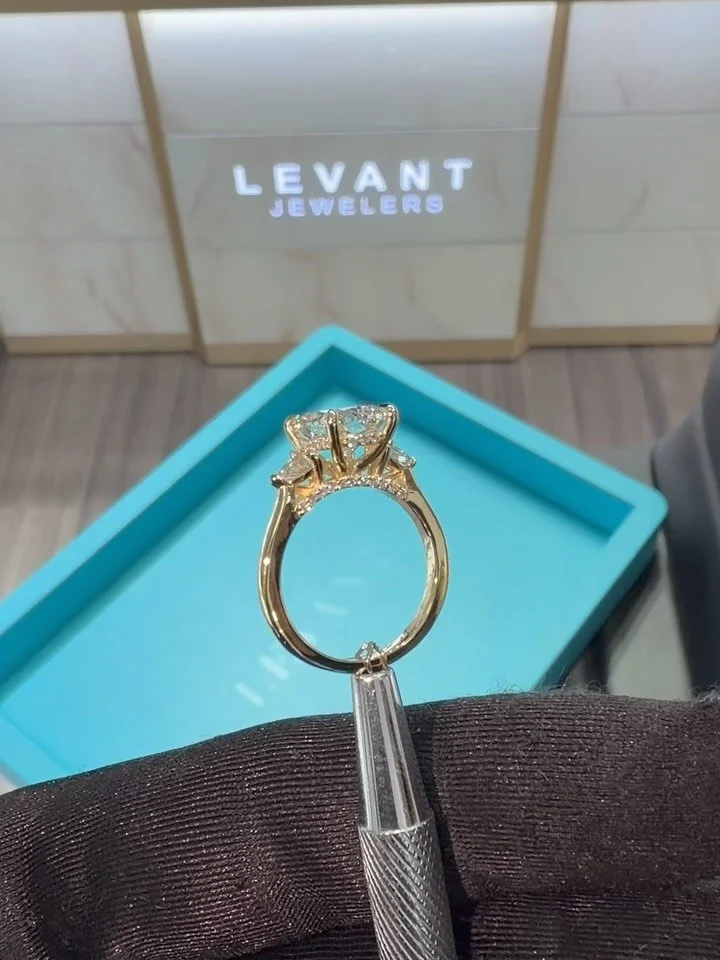 Your destination for custom designed bridal jewelry 💎
Swipe left for more 💍

#engagementringideas #engagementringshopping #viral