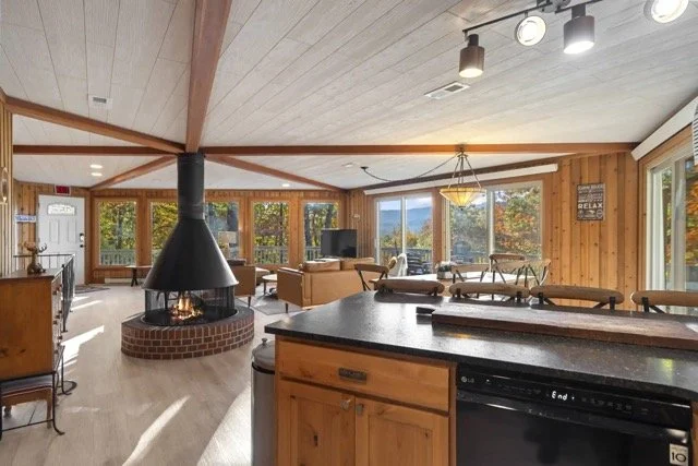 View+of+the+living+space+(and+mountains!)+from+the+kitchen Medium.jpeg