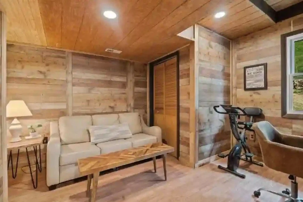 Screenshot+2023-12-20+at+4.13.53+PM Large.jpeg