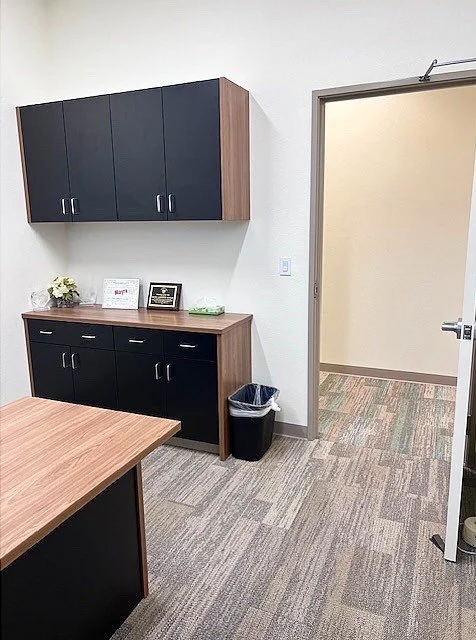 COMMERCIAL | SIERRA VISTA - PERSONAL OFFICE