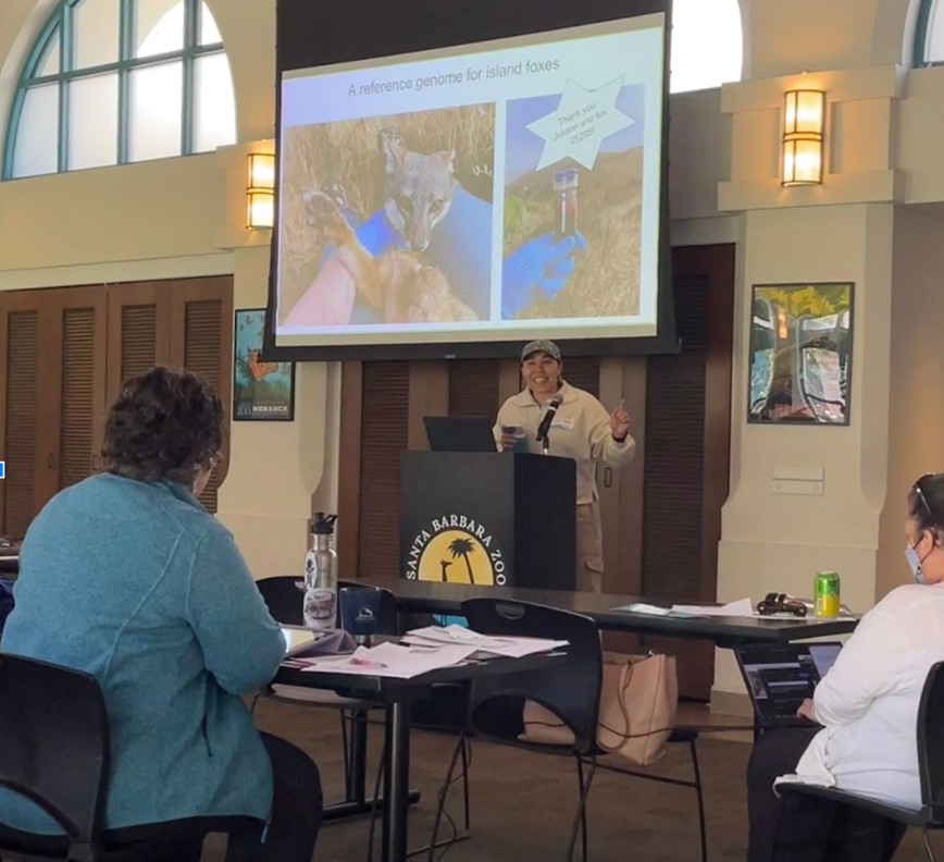 Jazlyn presenting a talk on island fox genomes