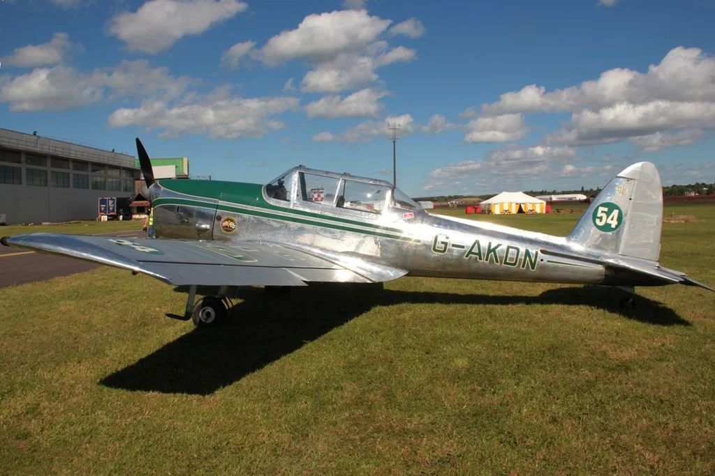 26Jun12_G-AKDN_(1)_SR