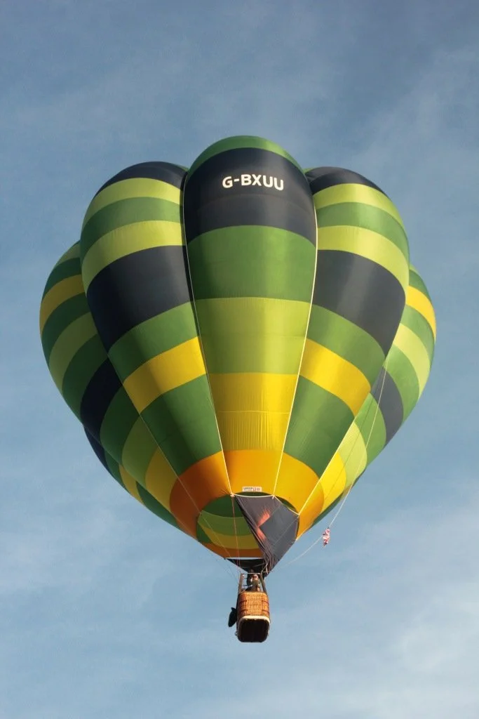 25Jun29_G-BXUU_(3)_SR