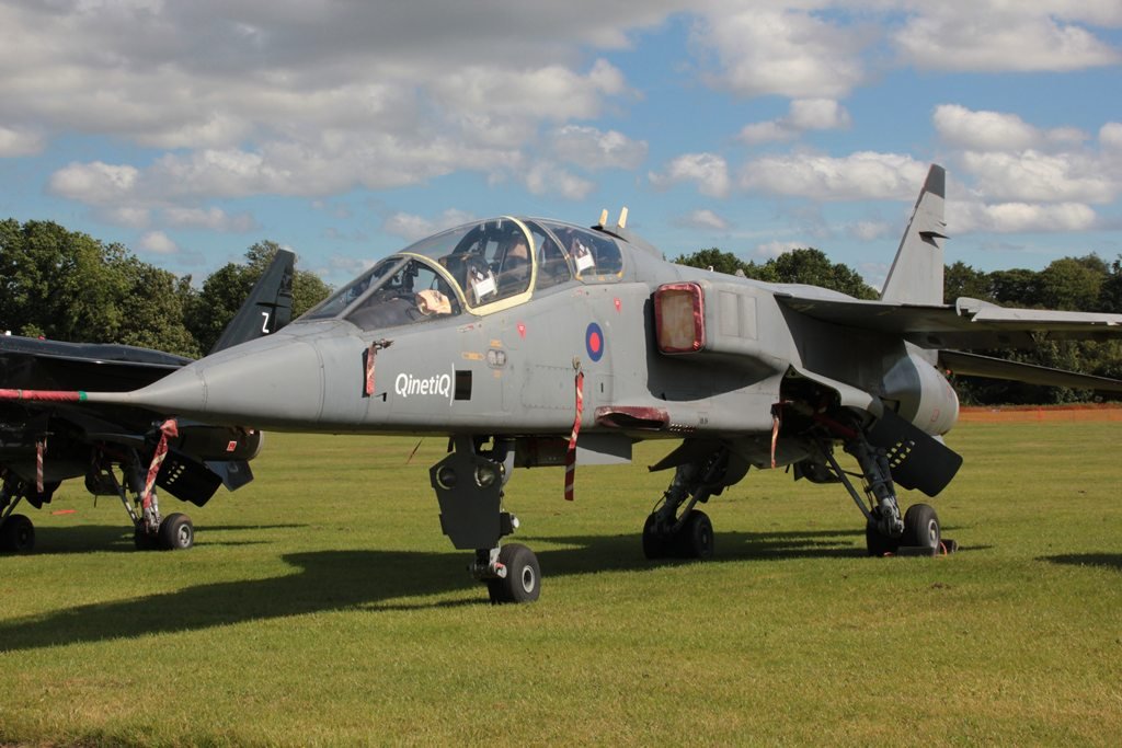 26Jun12_XX833_(2)_SR