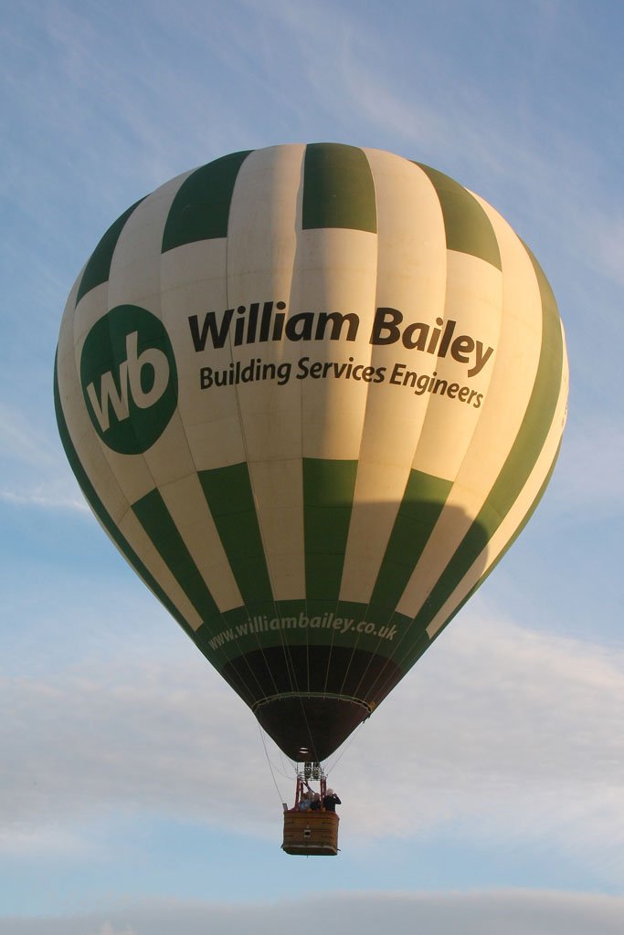 18Jun15_G-WILB_(2)_SR