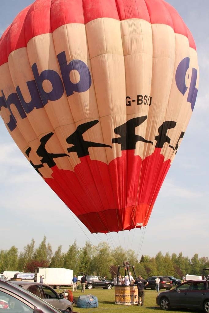 D12-648 (G-BSYJ).jpg