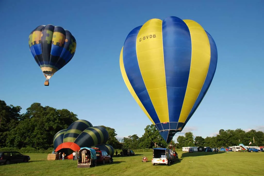 IG2 (G-LEGO_G-BTZV_G-BVDB) Credit/Copyright Ian Grierson