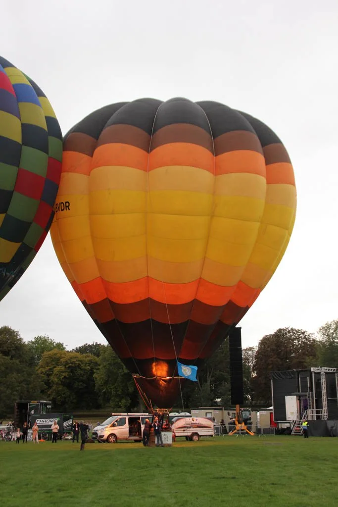 19Sep28_G-BVDR_(1)_SR