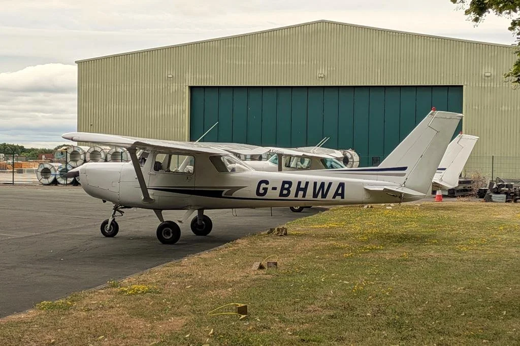 26Jul05_G-BHWA_(1)_SR