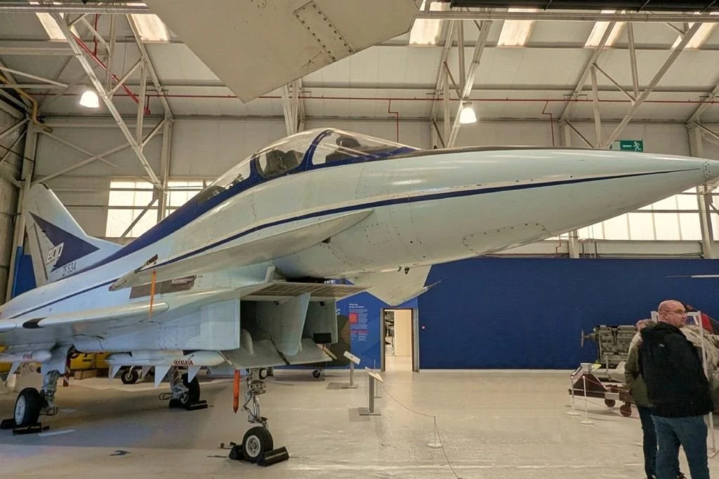 25Oct27_ZF534_(1)_SR