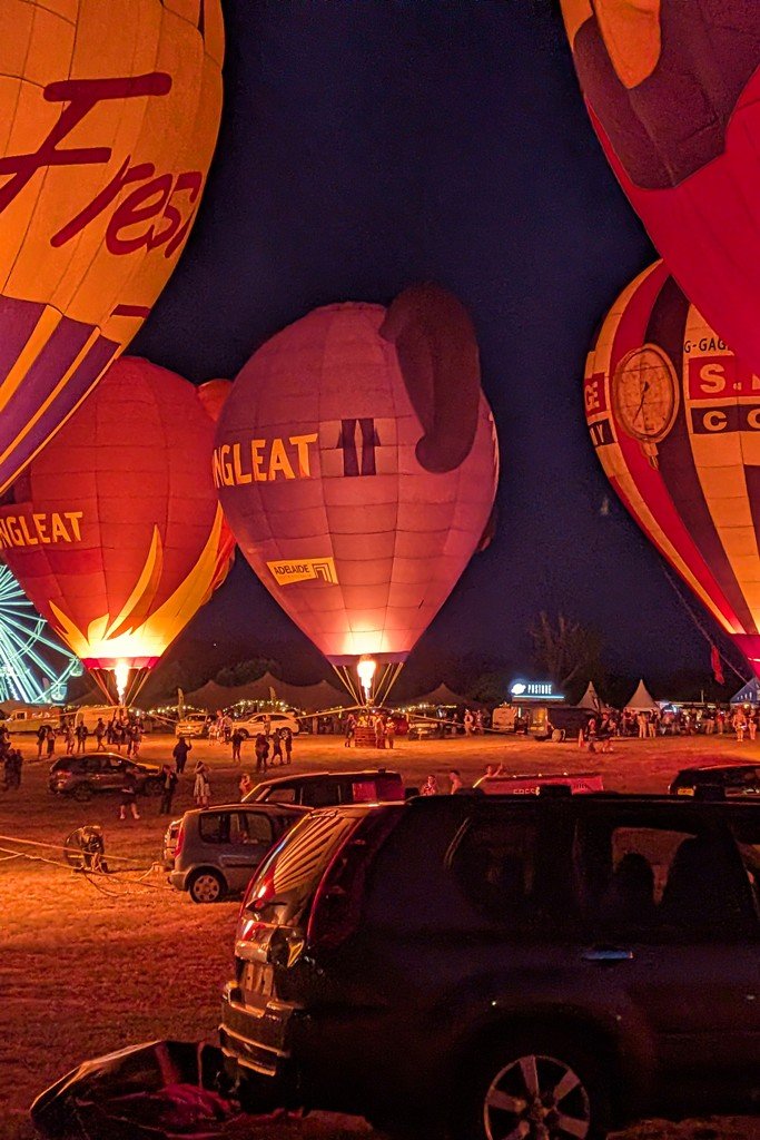 26Aug07_NightGlow_(15)_SR