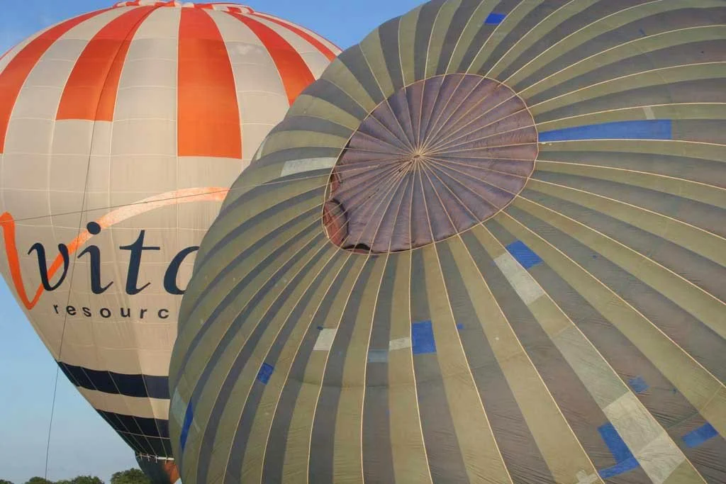 D2-48 (G-VITL_G-HOST)