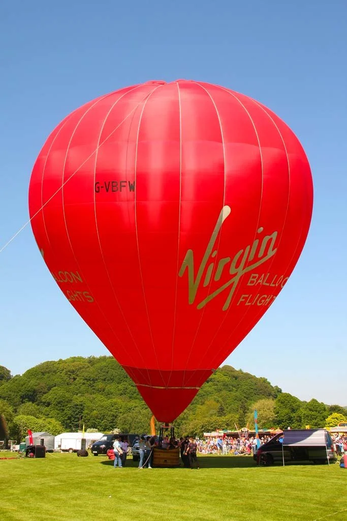 18May27_G-VBFW_(3)_SR