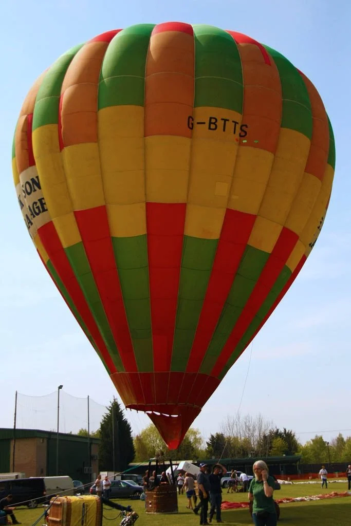 D12-704 (G-BTTS).jpg