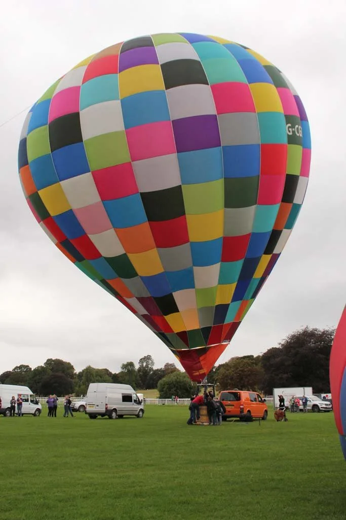 19Sep28_G-CGOW_(1)_SR