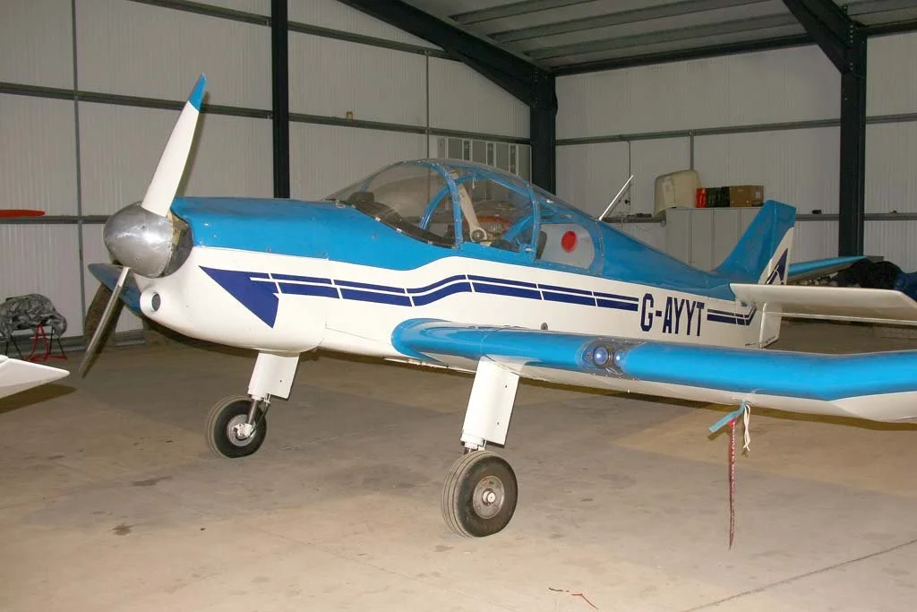 17Sep30_G-AYYT_SR