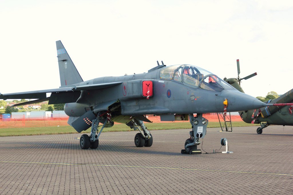 26Jun12_XX840_(1)_SR