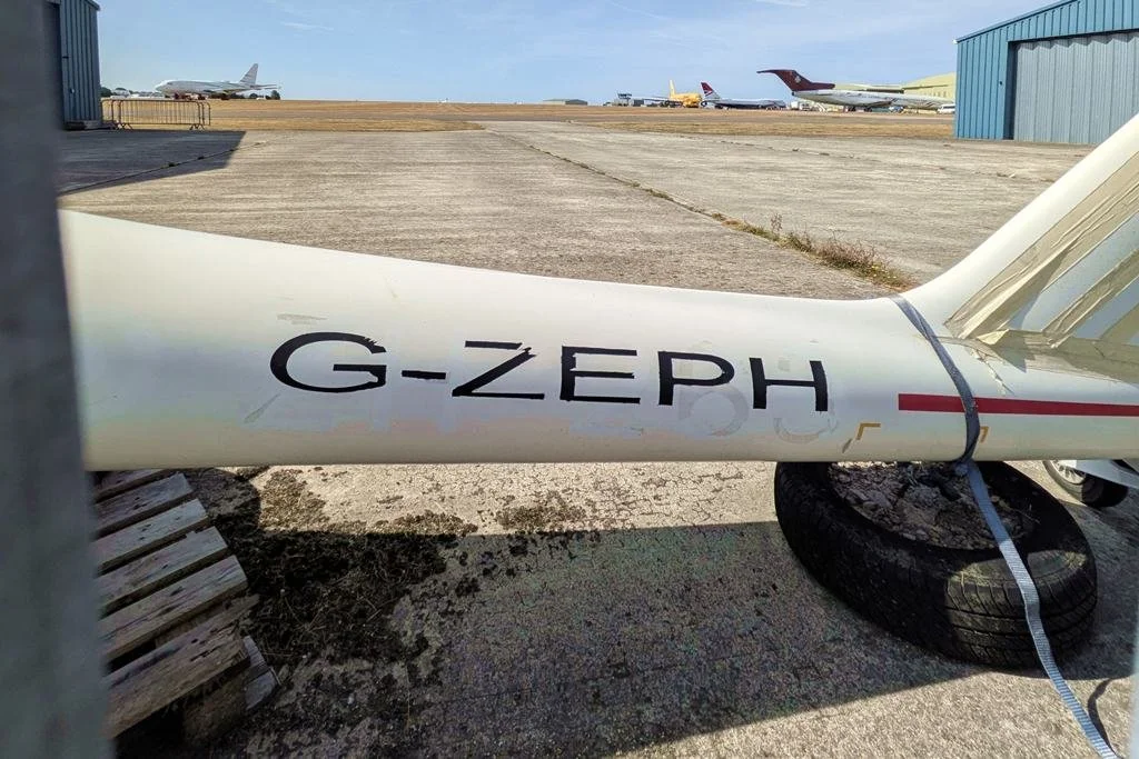 26Aug09_G-ZEPH_(2)_SR