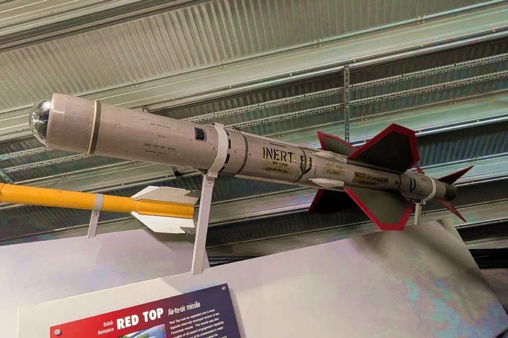 26Jun12_Missile_(27)_SR (Red Top)