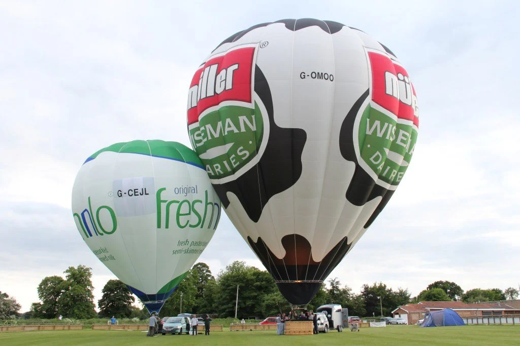 D10-364 (G-CEJL_G-OMOO)