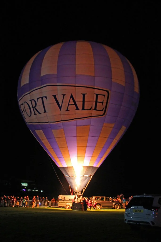 19Sep28_G-FVEL_(2)_SR