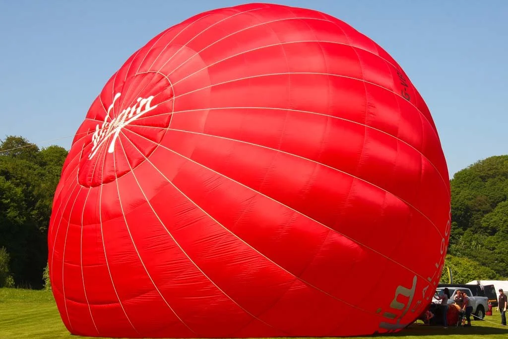 18May27_G-VBFW_(1)_SR