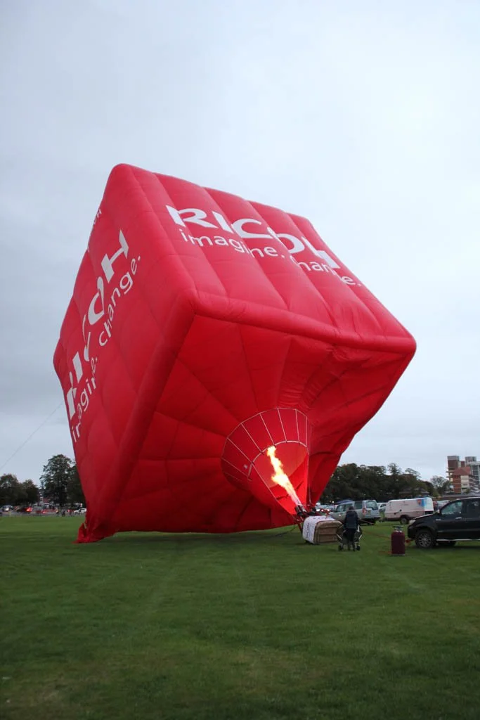 19Sep28_G-IMCH_(2)_SR