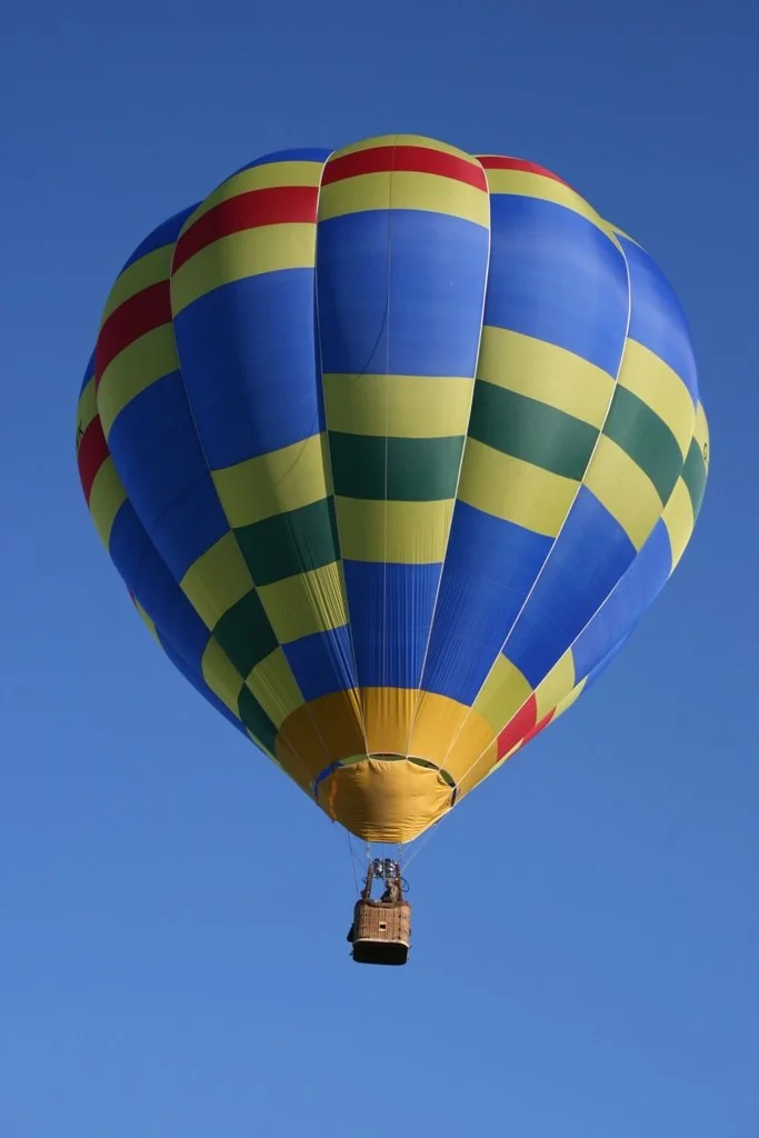 D4-380 RB (G-CDWK).JPG