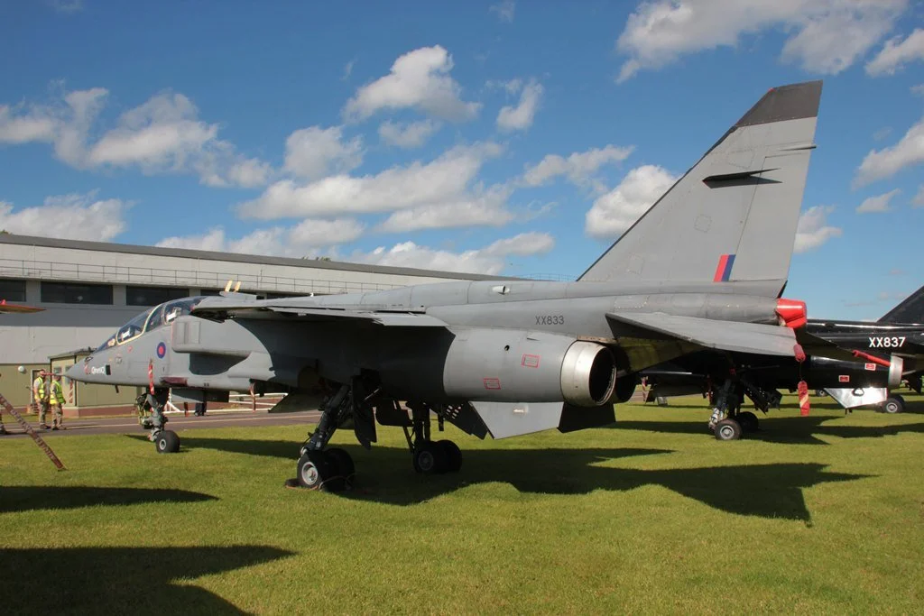26Jun12_XX833_(1)_SR