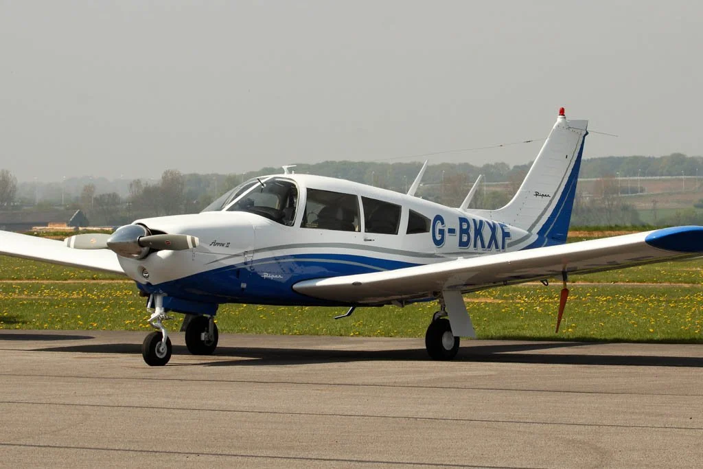 D12-817 (G-BKXF).jpg