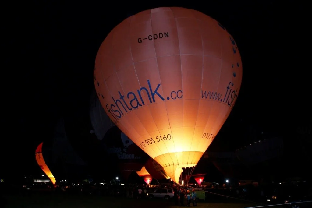 SR29 (Glow) Credit/Copyright Sue Reid