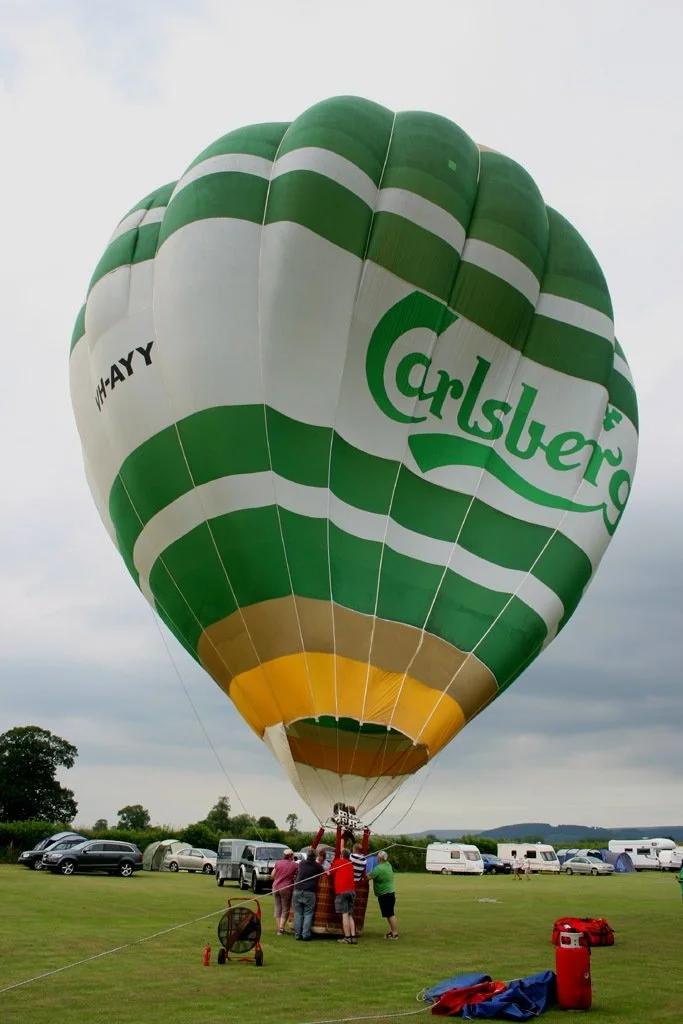 D4-462 RB (VH-AYY).JPG