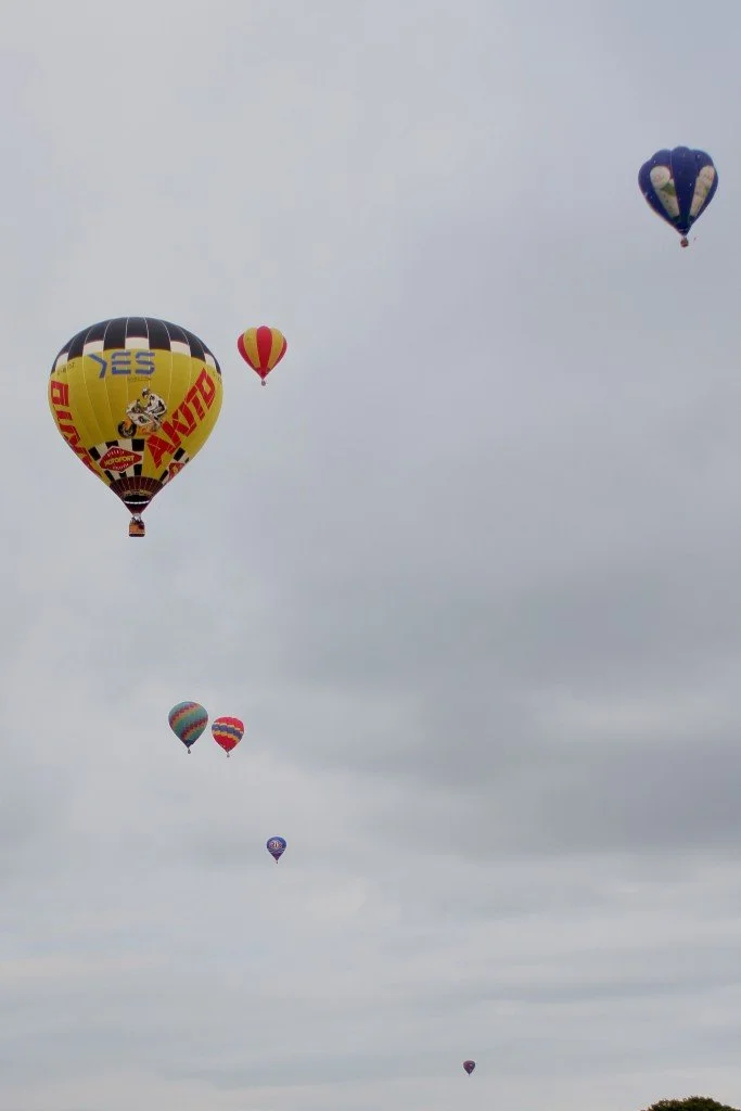 D4-353 (Balloons).JPG