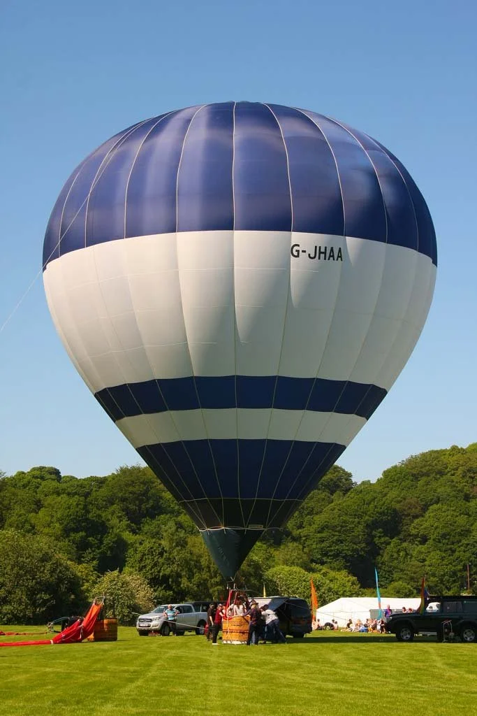 18May27_G-JHAA_(2)_SR