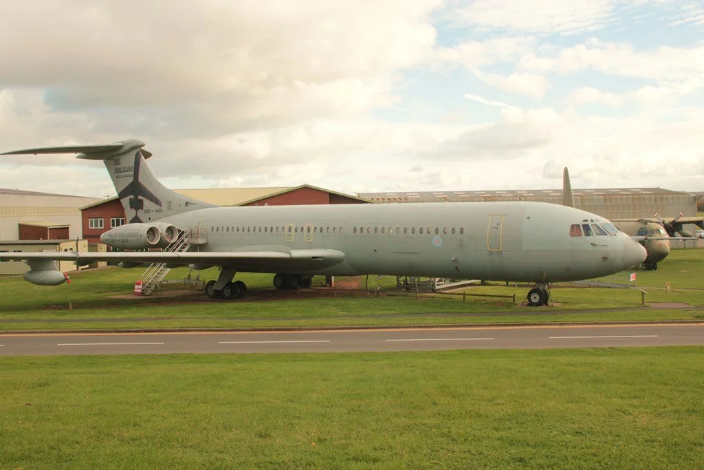 25Oct27_XR808_(1)_SR