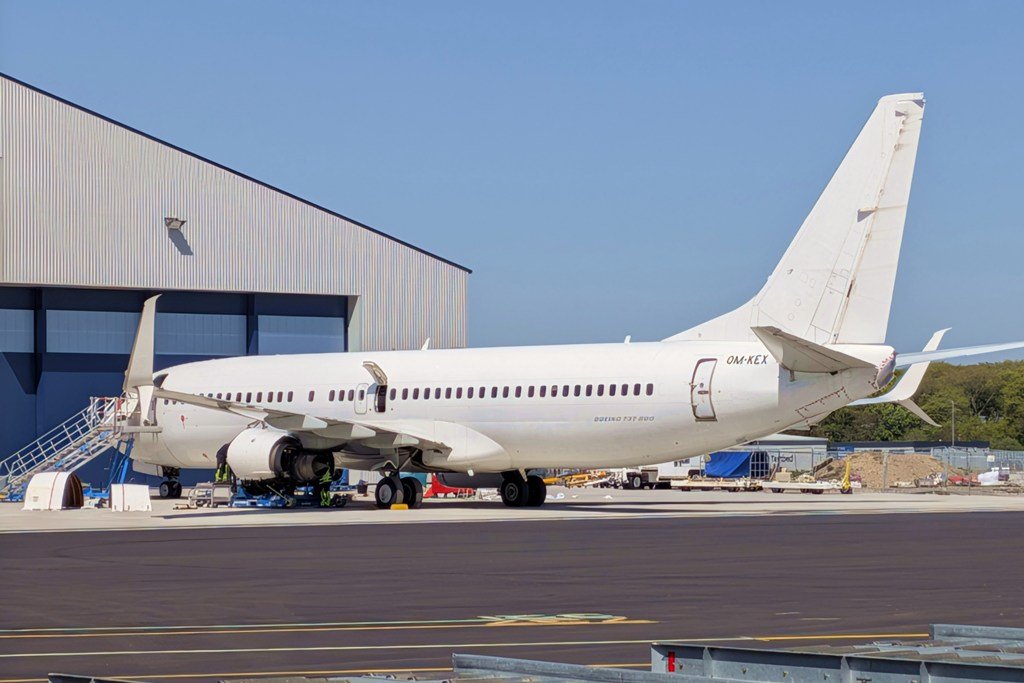 26May01_OM-KEX_(3)_SR